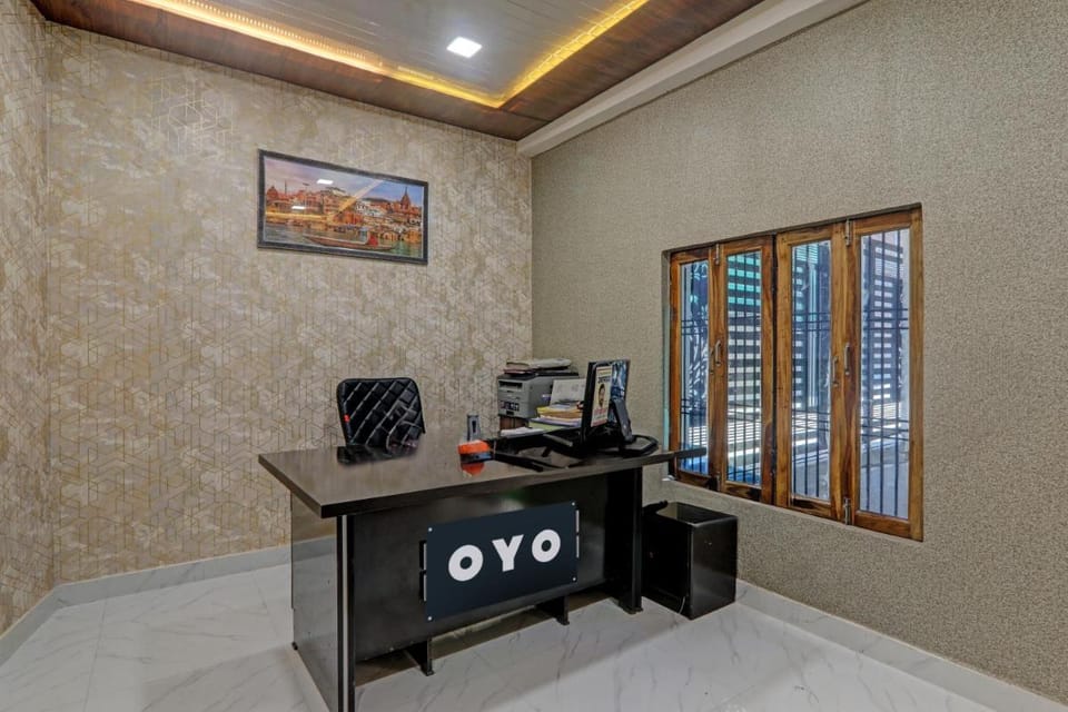 Hotel O Aanandwan Palace Hotel in Varanasi