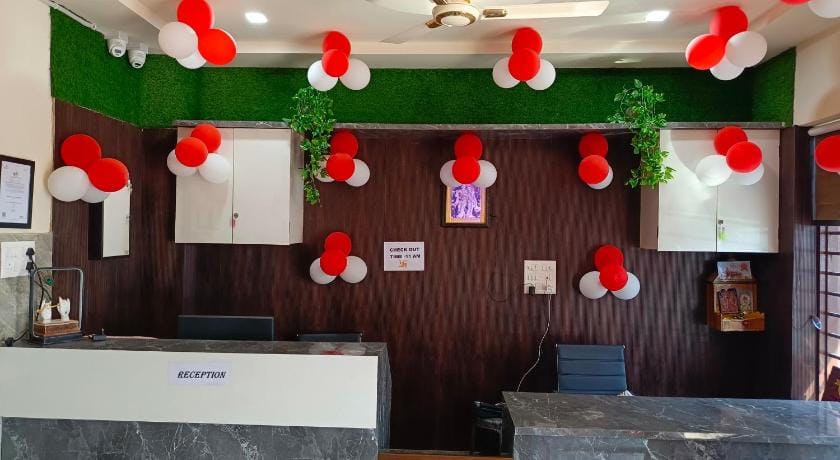 Shri Girraj Residency Bed and Breakfast in Uttar Pradesh