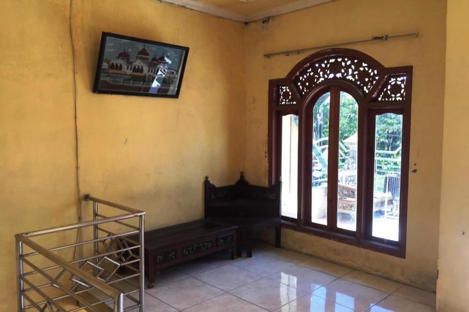 Hotel O Homestay Vicky 2 Syariah Hotel in East Java