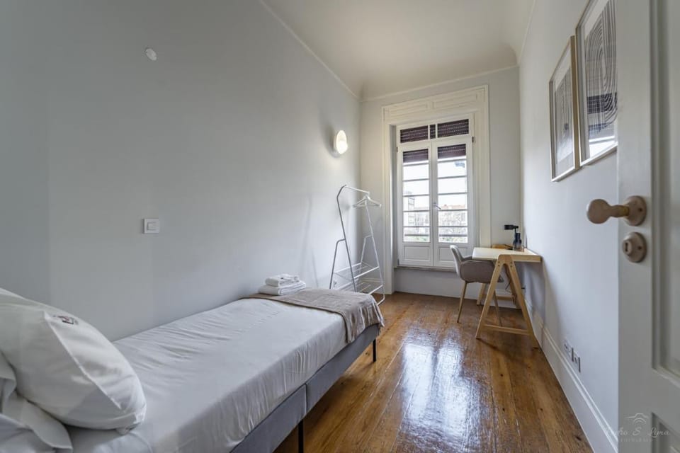 Nomad's Family - 3BDR City Vibe Porto Apartment in Porto