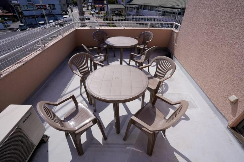 [Kotobuki House] 3F Building with Sky View Terrace! Newly Opened, Next to Yorimichi no Yu Villa in Shizuoka Prefecture