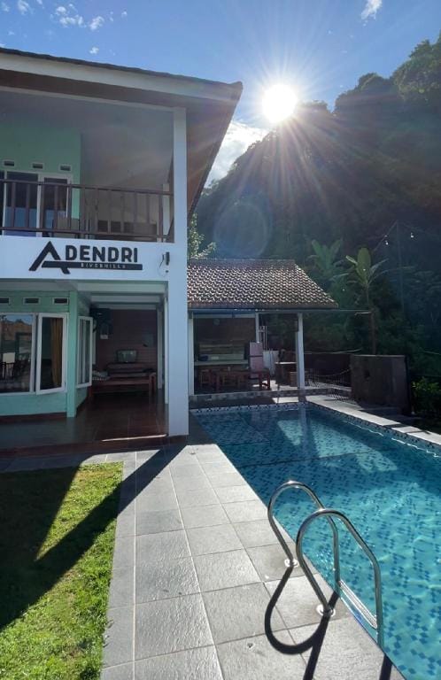 Villa Adendri Riverhills Villa in Cisarua