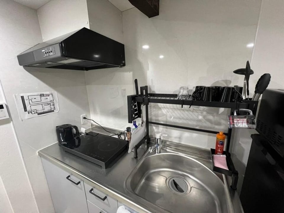 Osaka [5 minutes walk from Midoribashi Station] Good access to Osaka Castle, Open-plan House Vacation rental in Osaka