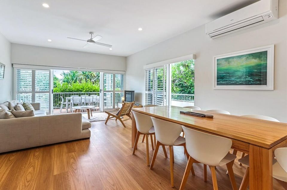 Location, location, Sunshine Beach Vacation rental in Noosa Heads