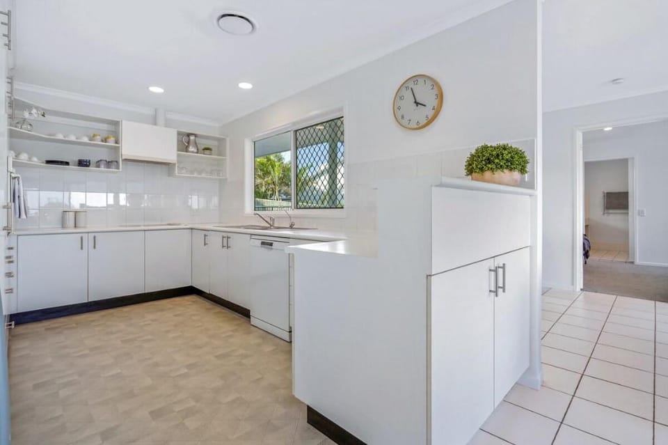 Expansive Ocean Views, Sunrise Beach Vacation rental in Sunrise Beach