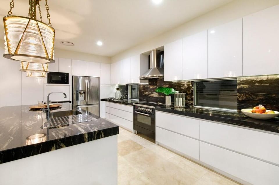 Exquisite Riverside Living, Noosaville Vacation rental in Noosaville