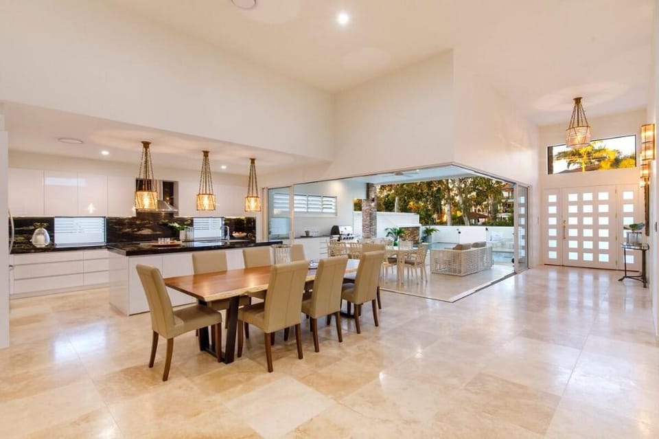 Exquisite Riverside Living, Noosaville Vacation rental in Noosaville
