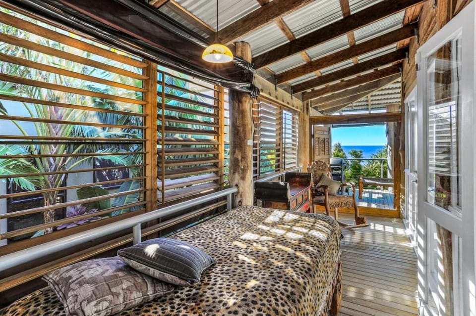 Balinese Beach House, Sunshine Beach Vacation rental in Noosa Heads