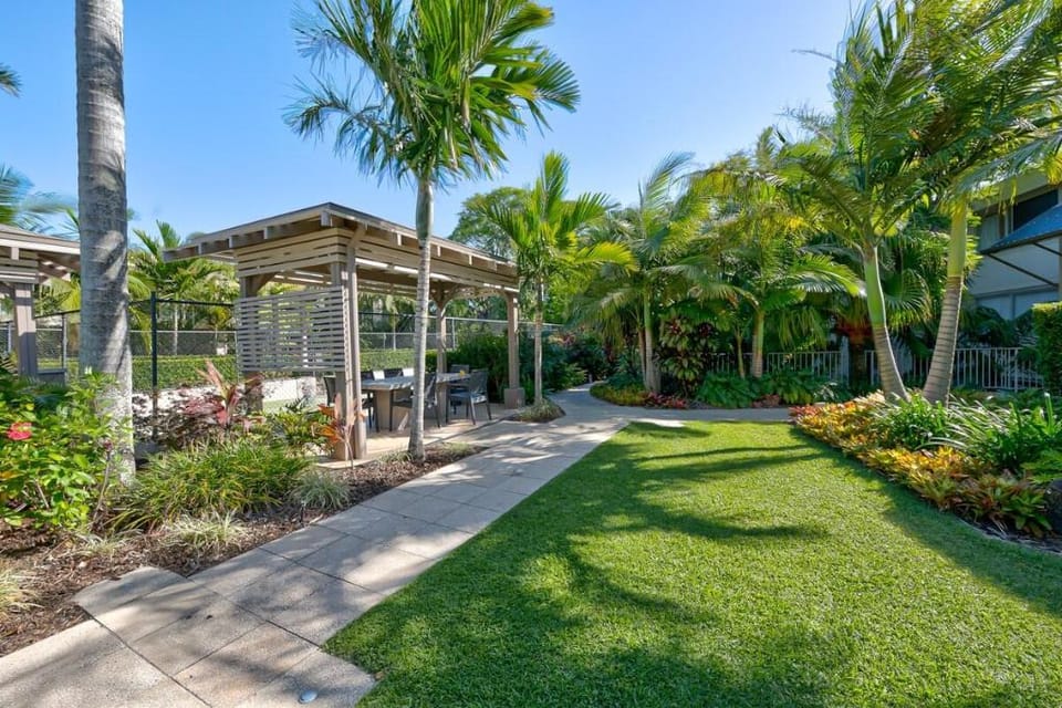 Noosa Dreaming in Luxury Beachside Resort Apartment in Noosa Heads