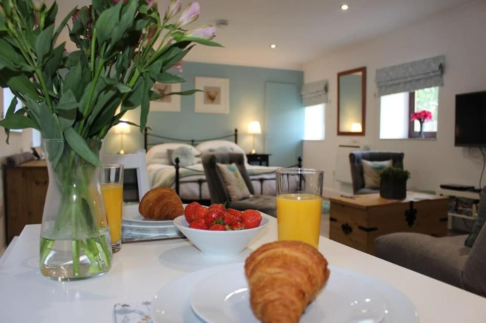 Cobbler's Cottage next to the station Vacation rental in Scotland