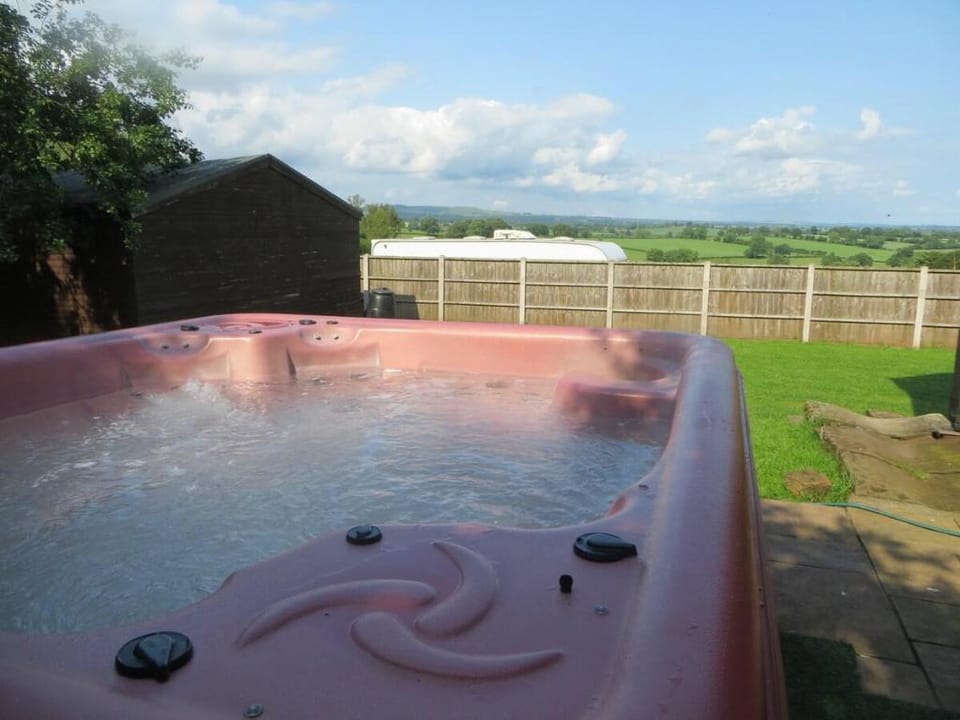The Rocks Cottage Vacation rental in Staffordshire Moorlands District
