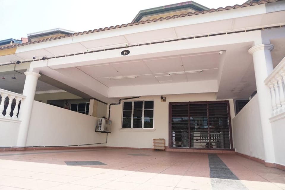 Sunflower Guest House Vacation rental in Pahang, Malaysia