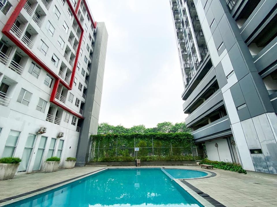 Cozy Studio Room at Monroe Tower By Travelio Apartment in West Java