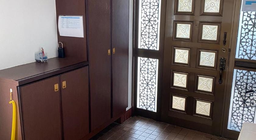 シェアハウスの和室7畳or洋室 24時間スーパー徒歩5分 共同ワークスペース有 Bed and Breakfast in Gifu, Japan
