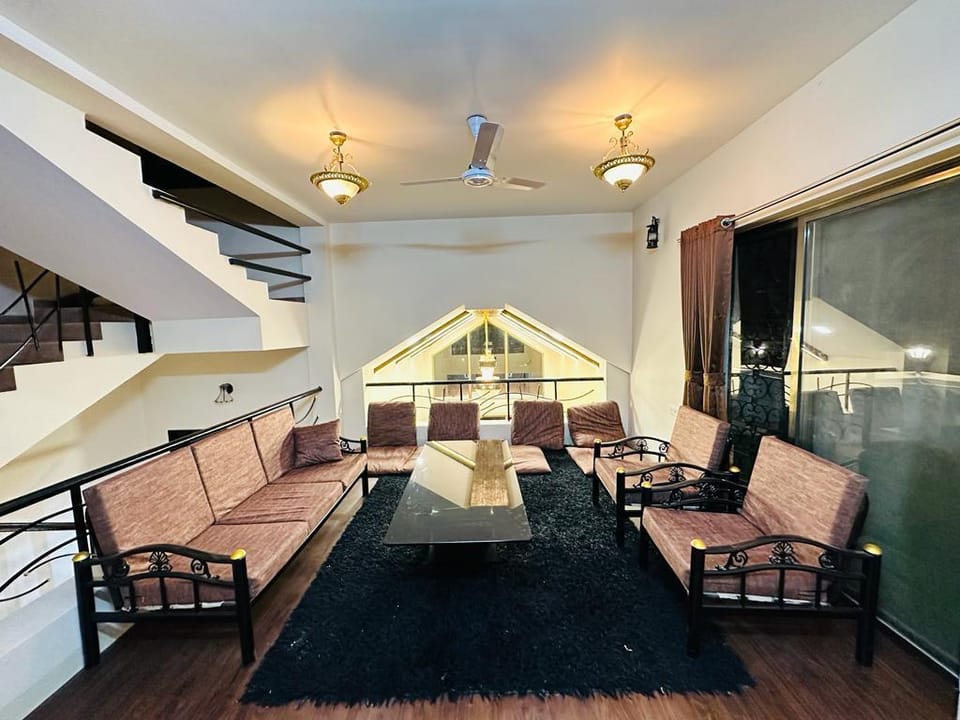 Casa Majestic 4 BHK Vila Vacation rental in Lonavla