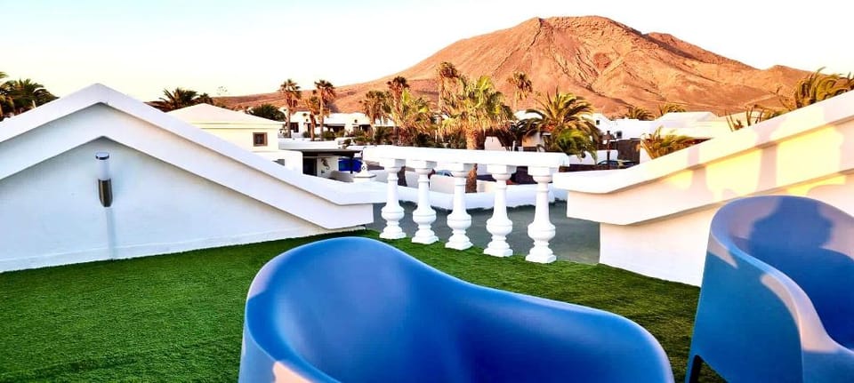 Casa de Nefertiti Villa in Playa Blanca