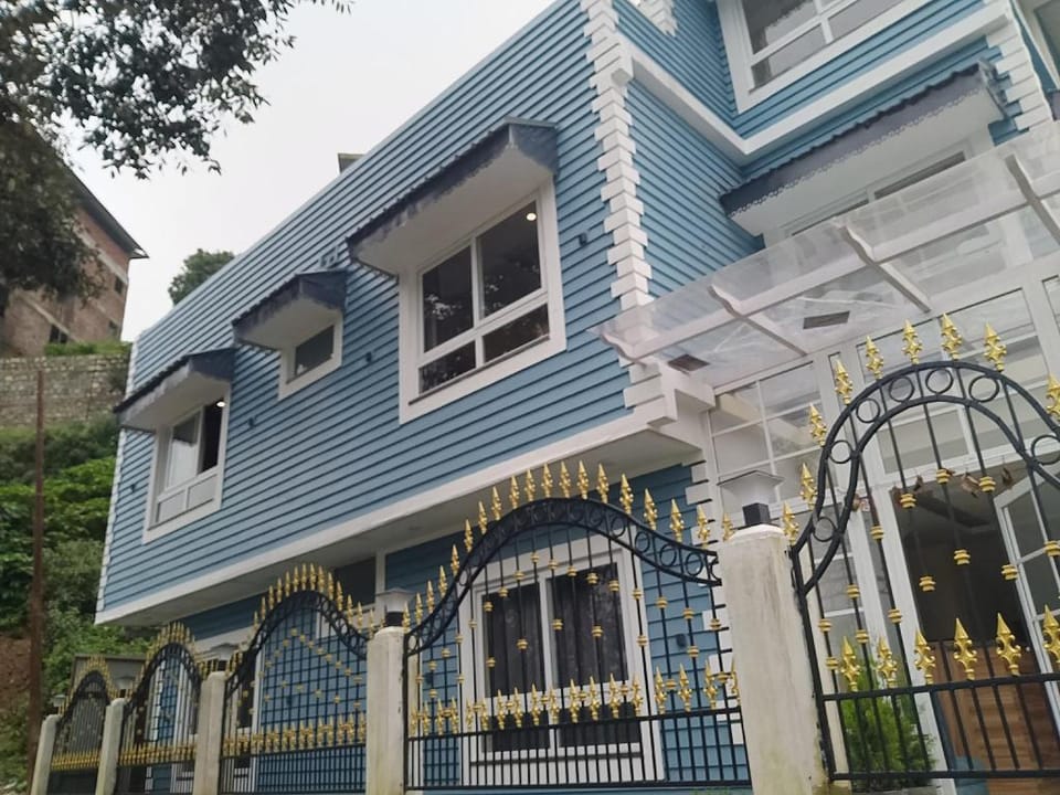 Pinnacle Vesta HomeStay "Breathe in the woods" Vacation rental in Uttarakhand