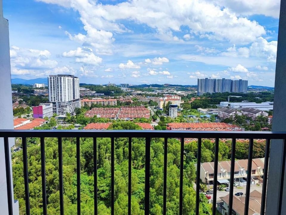 Symphony2 Residence Bandar Teknologi Kajang Vacation rental in Negeri Sembilan, Malaysia
