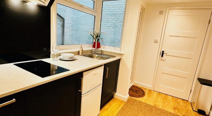 Upper Rock Brighton – Apartments Apartment in Brighton