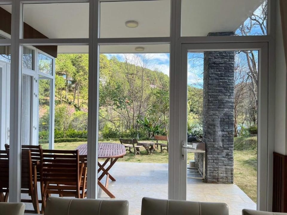 Lan Anh village - 5 phòng -   tuyenlam lake view Vacation rental in Dalat