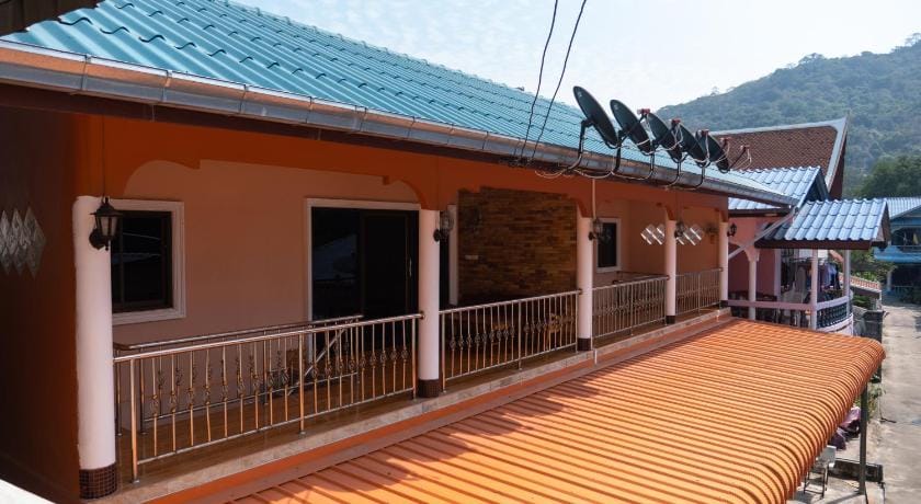 Boonsong Guest House Apartment in Nong Kae