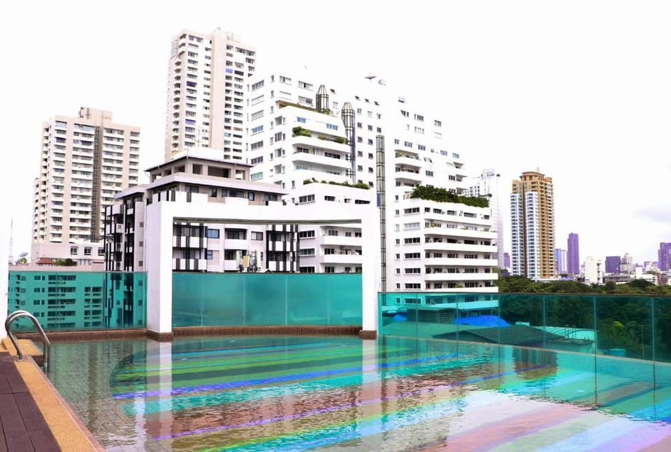 Beverly 33 One-Bedroom Condominium Apartment in Bangkok