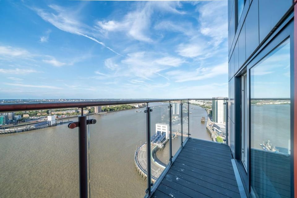 Skyvillion- 2 Bed Apt. London Excel  O2 Arena Apartment in London