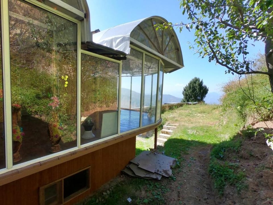 Hotel Mountaineers Saga single Vacation rental in Himachal Pradesh