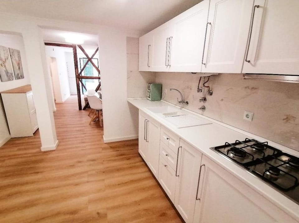 City Center Charm Apartment - Renovated - Metro  Apartment in Lisbon