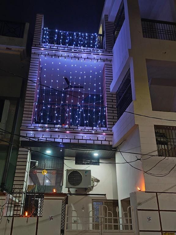 Anjani Home - 3 Bhk GroundFloor Appartment (only Family Stay) Apartment in Varanasi