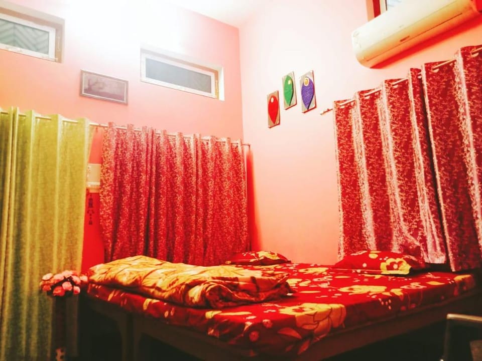 HariSuman paying guest House Hotel in Nepal
