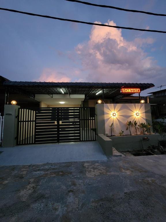 Sun Star Home By Ipoh Maju Stay Vacation rental in Ipoh