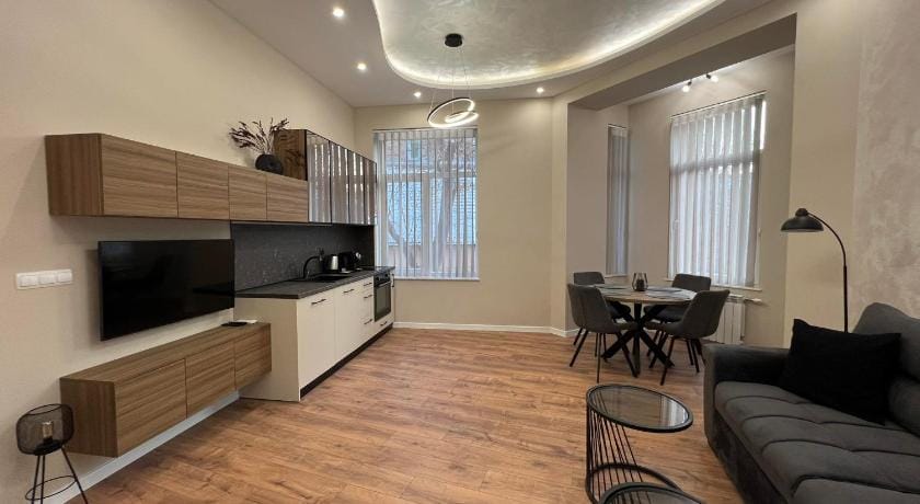 Луксозни апартаменти VIP APART HOUSE Apartment hotel in Pleven