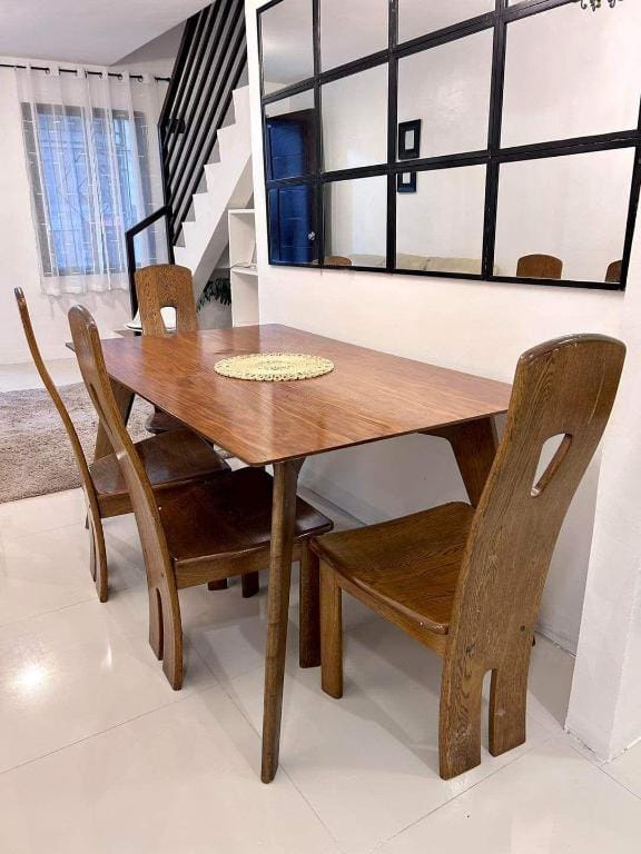 RM Deca Villa Vacation rental in Angeles