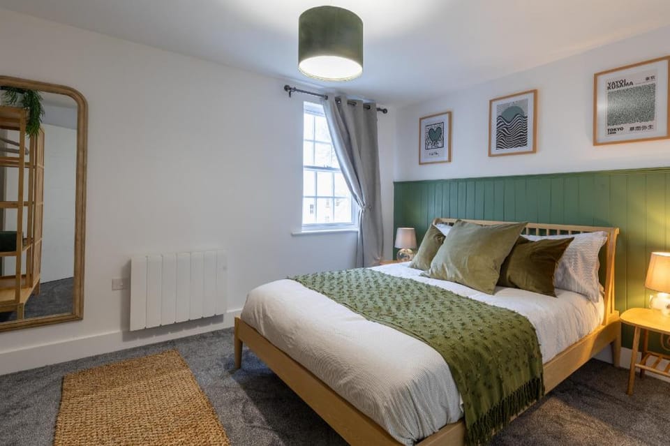 Carlton Crescent Apartment in Southampton