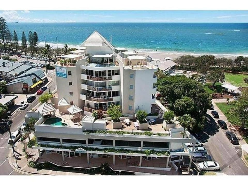 Private Getaway on Mooloolaba Beach Vacation rental in Sunshine Coast