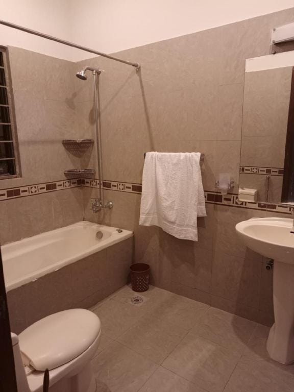 Rita's Guesthouse Apartment in Islamabad