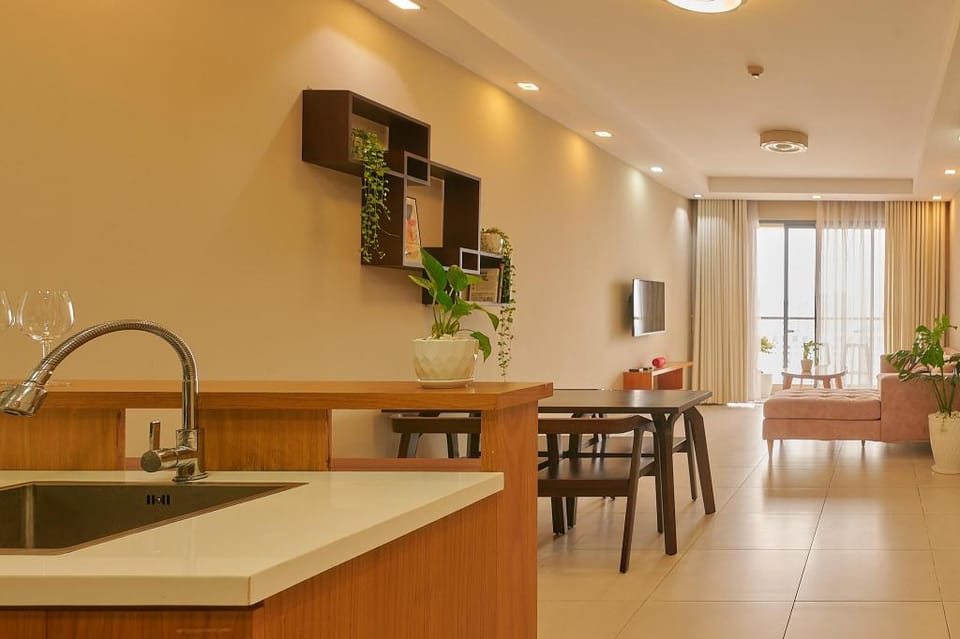 Căn hộ 2Bed view Sông Sài Gòn - Gold View Apt D4  Apartment in Ho Chi Minh City