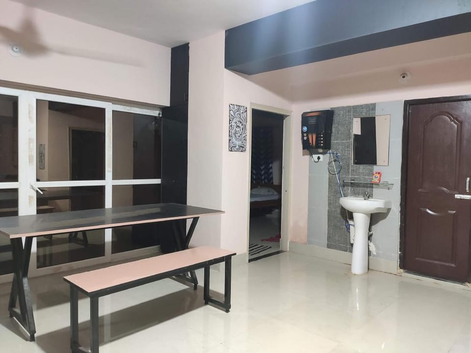 Luxurious private room in Bhubaneswar Apartment in Bhubaneswar