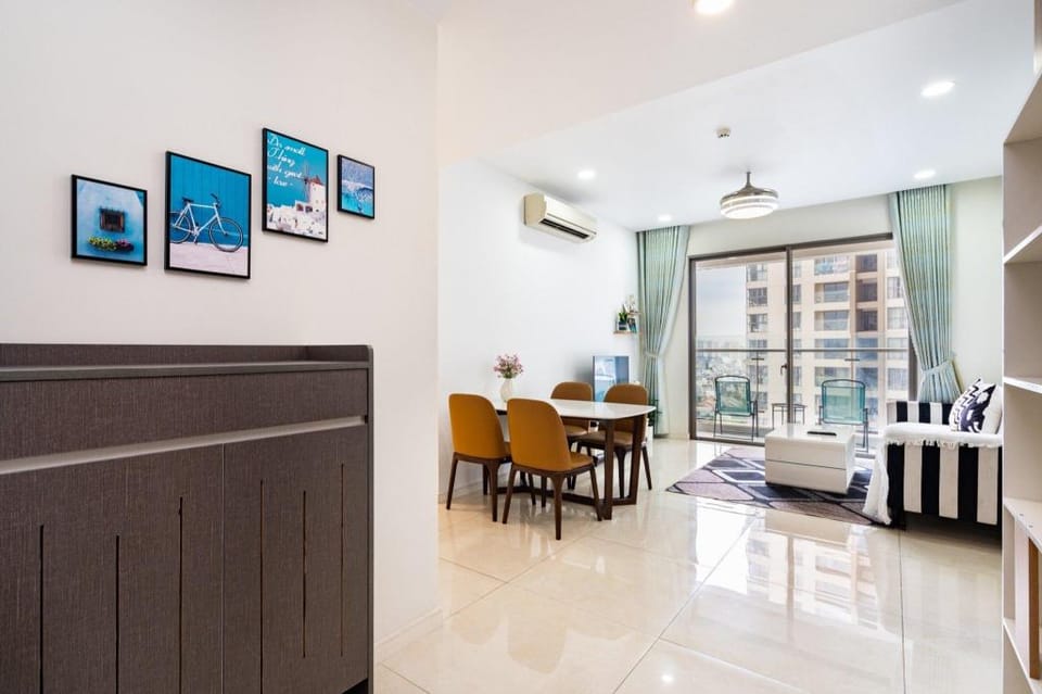 Ann Home ! Căn hộ  2 phòng ngủ sang trọng  Apartment in Ho Chi Minh City