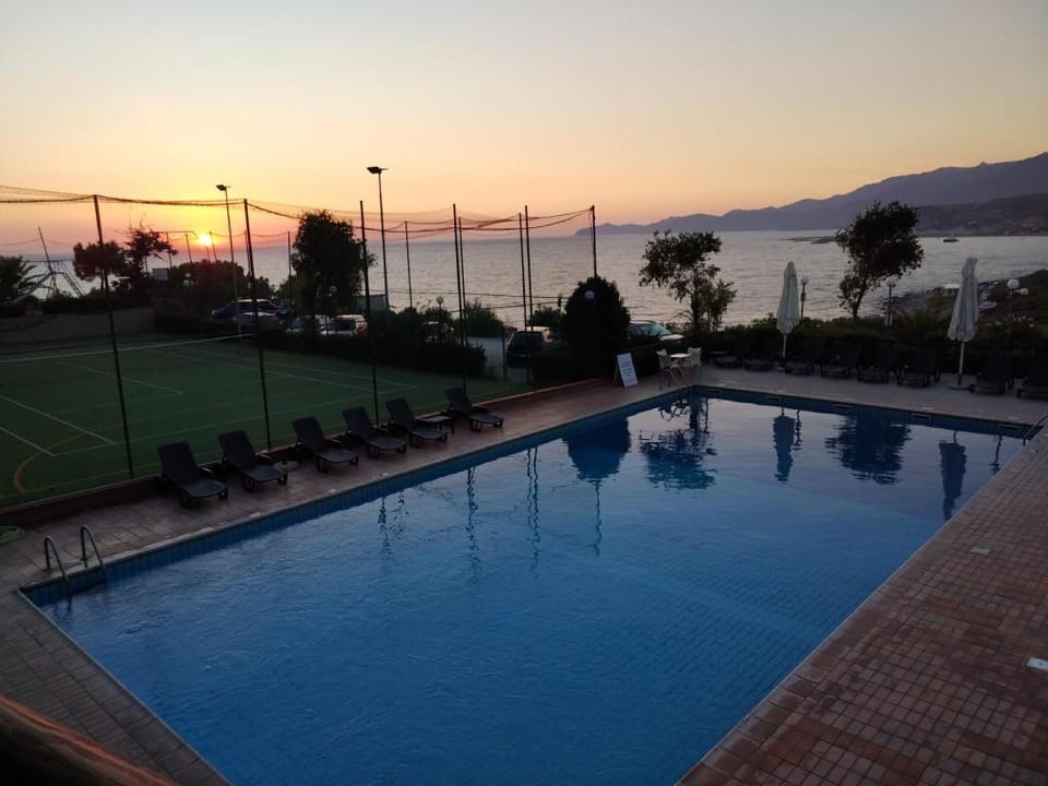 Mareviglioso Marevellous Sea Front Apartment in Sardinia