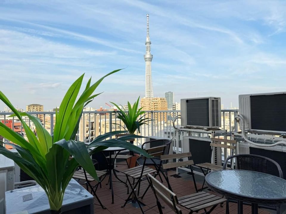 supermarket 30sec.3BR/1BA with kichen & living.   Apartment in Japan