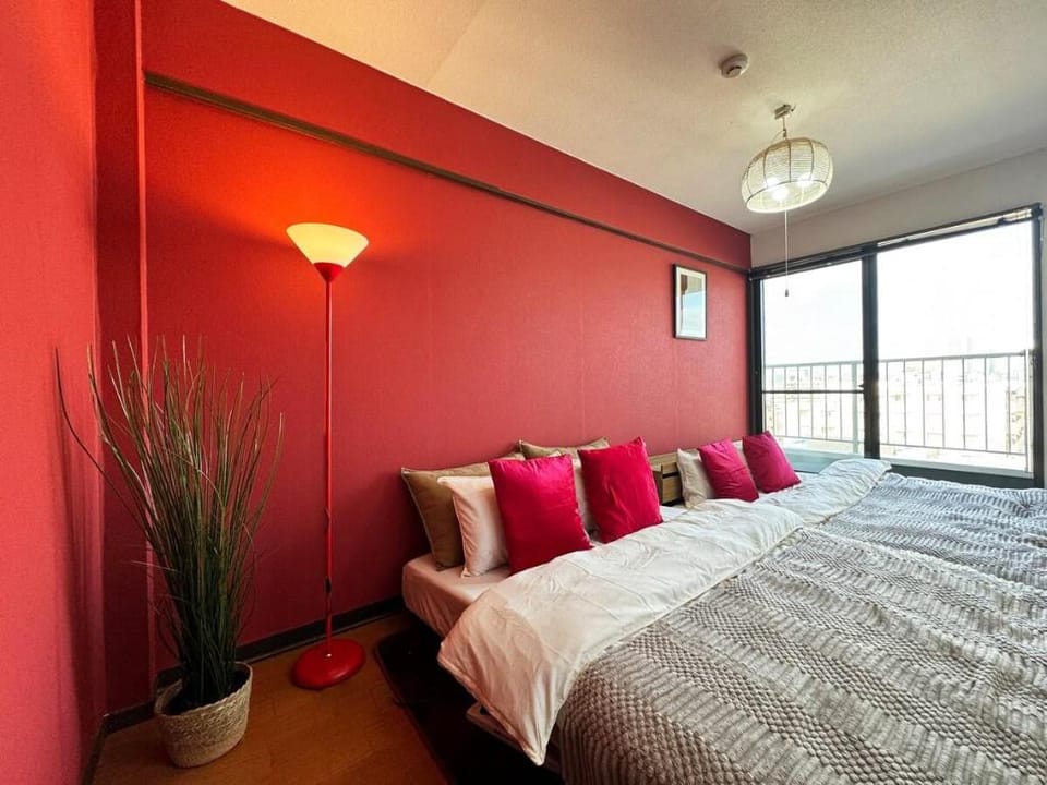 supermarket 30sec.3BR/1BA with kichen & living.   Apartment in Japan