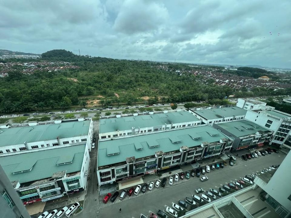 A1501 manhattan Austin 3Queen BED Netflix By STAY Apartment in Johor Bahru