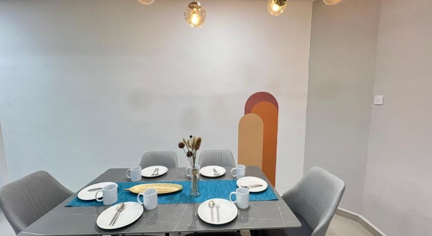 FunkyVila4 14Pax 4BR Near188Tower, ArtStreet, HTTA Apartment in Pahang, Malaysia