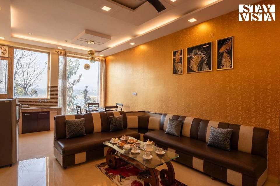 StayVista's Lake Pearl Serenity - Riverside, Mountain-View Villa with Jacuzzi, Sprawling Lawn & Terr Villa in Punjab, India