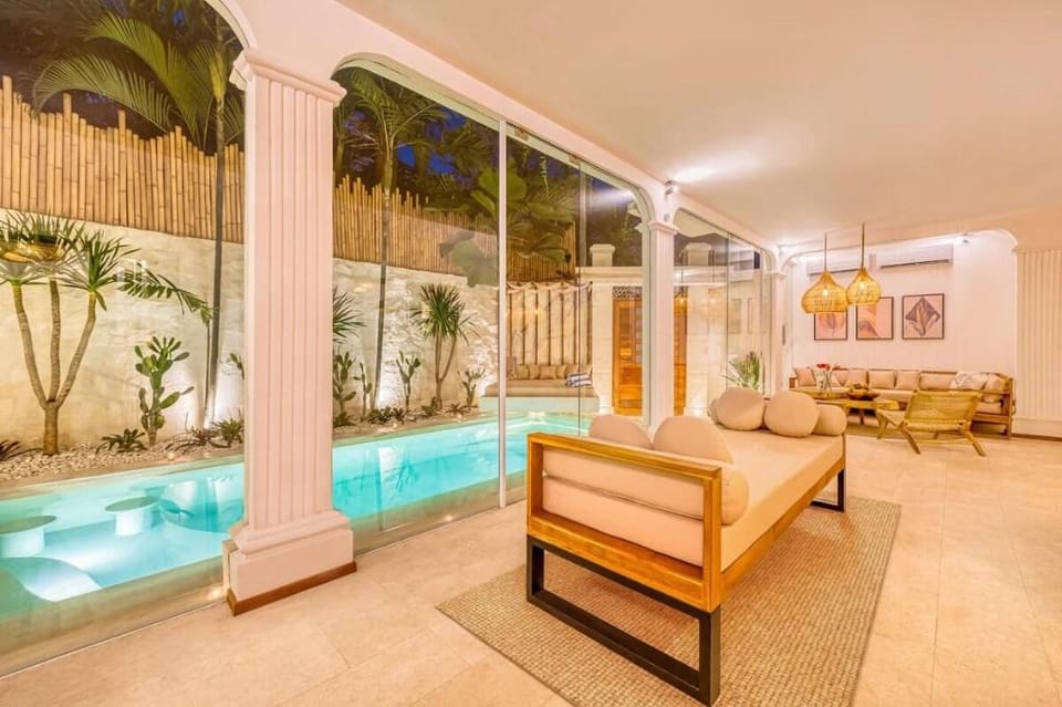 Villa San Diego: Brand New 4BDR Villa in Kuta