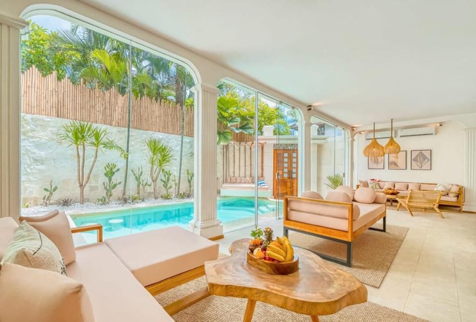 Villa San Diego: Brand New 4BDR Villa in Kuta