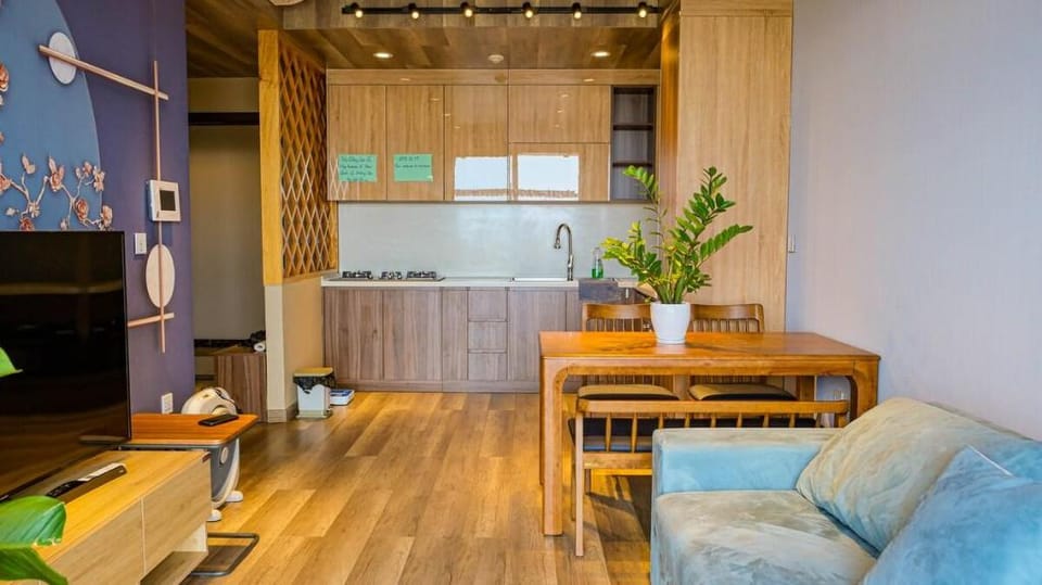 Cozy apartment with airport runway view Apartment in Ho Chi Minh City