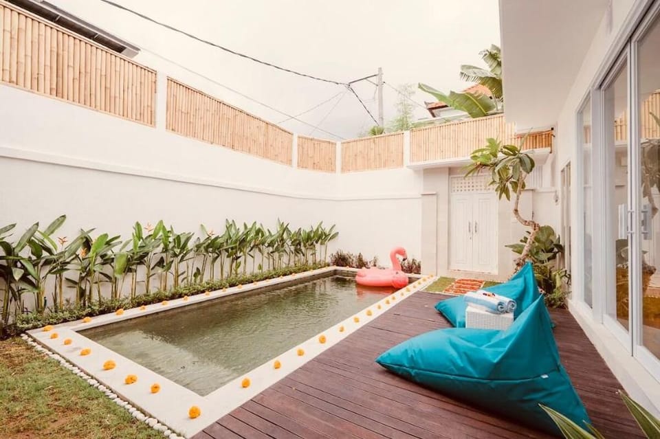Villa Noni Kerobokan Villa in Kuta